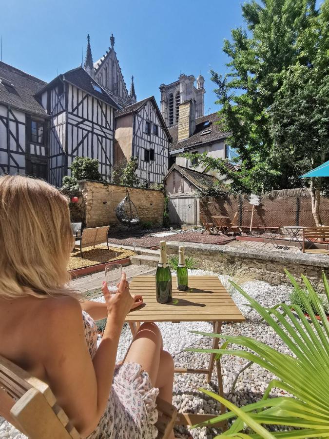 Le Papillon De La Cathedrale - Calme - Jardin - Wifi Troyes Exterior foto